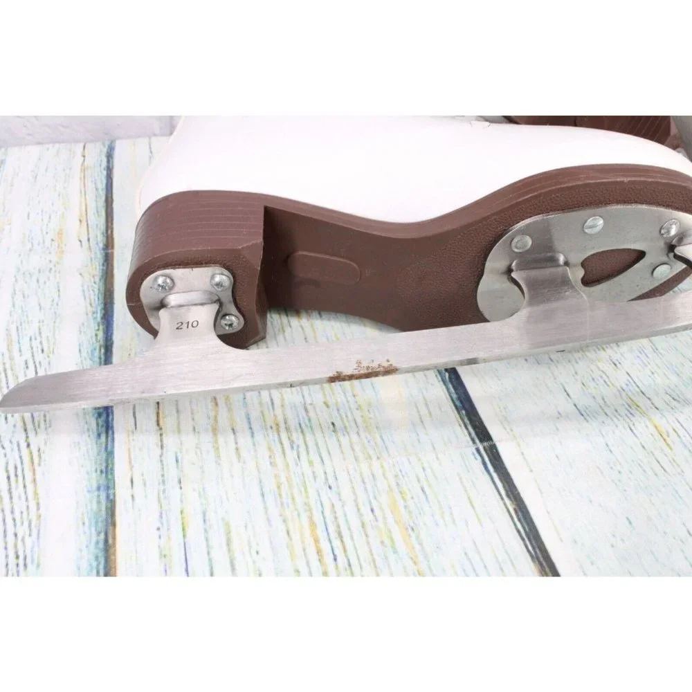 Glacier 120 by Jackson White Leather Lace up Figure Ice Skates Size US 2 - Picture 9 of 10